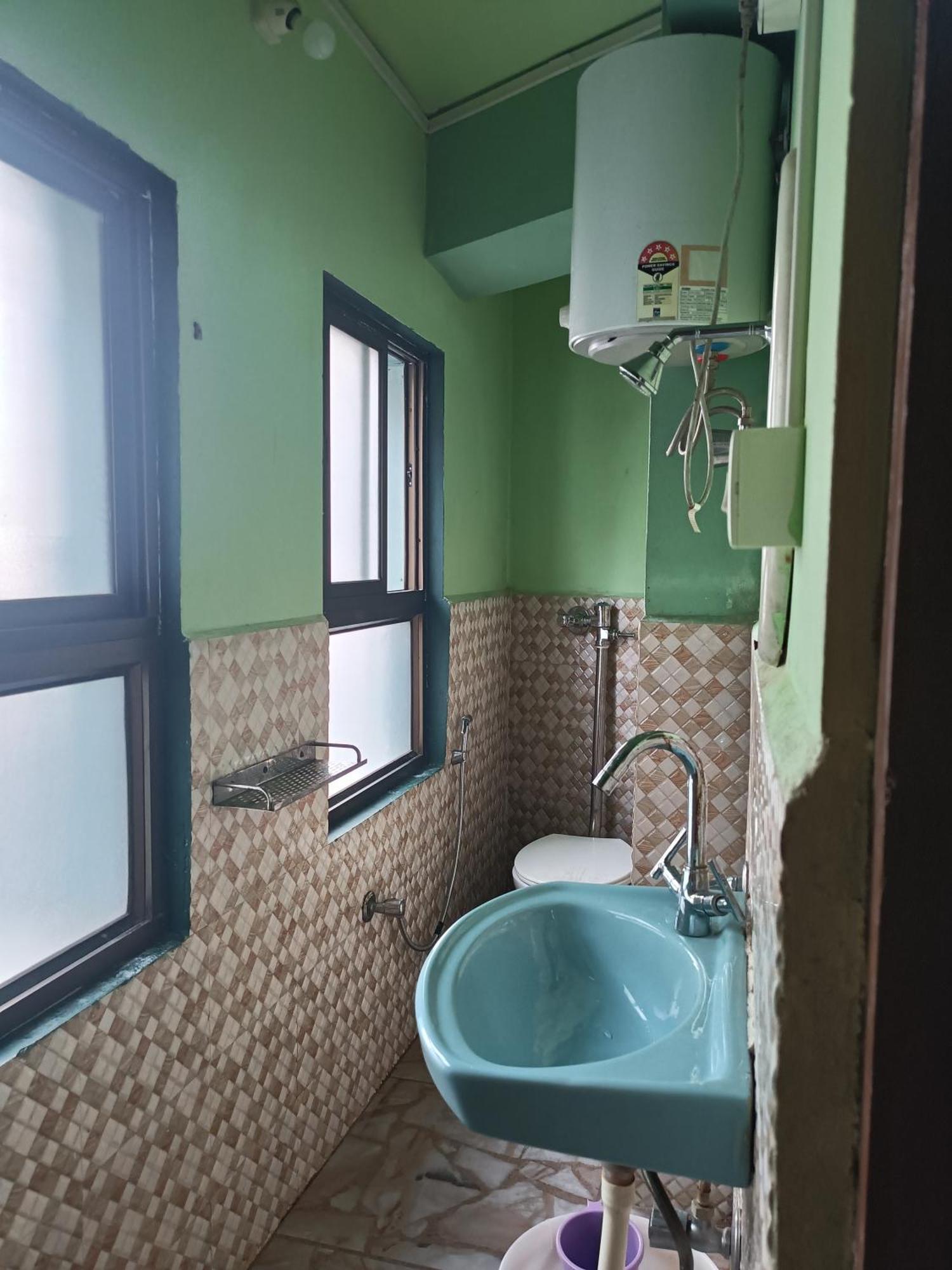 Our Villa Guest House By Roh 西隆 外观 照片